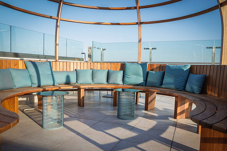 Lounge by the rooftop pool Lounge by the rooftop pool | Maritim Hotel Amelia Albena Resort