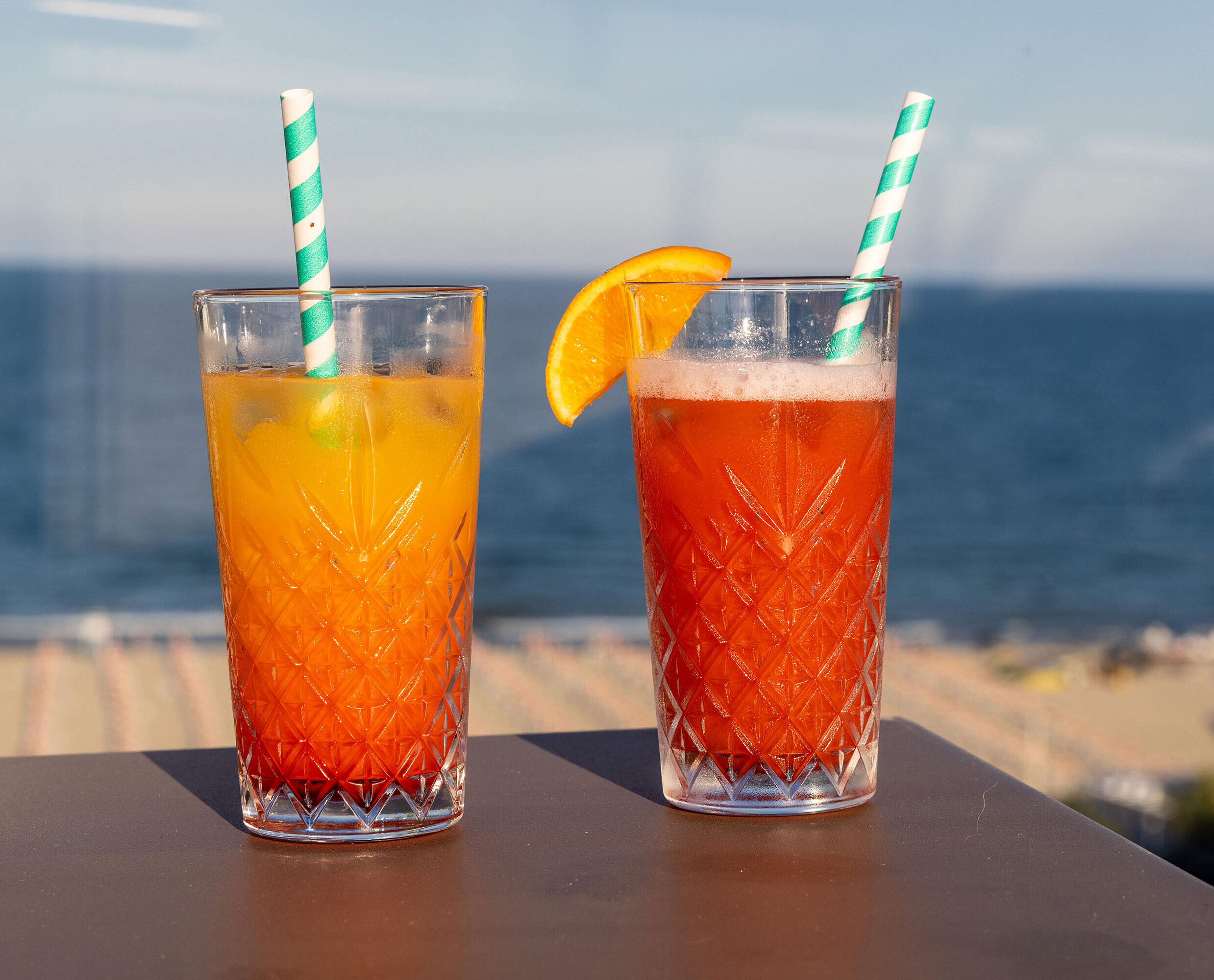 Cocktails with sea view | Maritim Hotel Amelia Cocktails with sea view