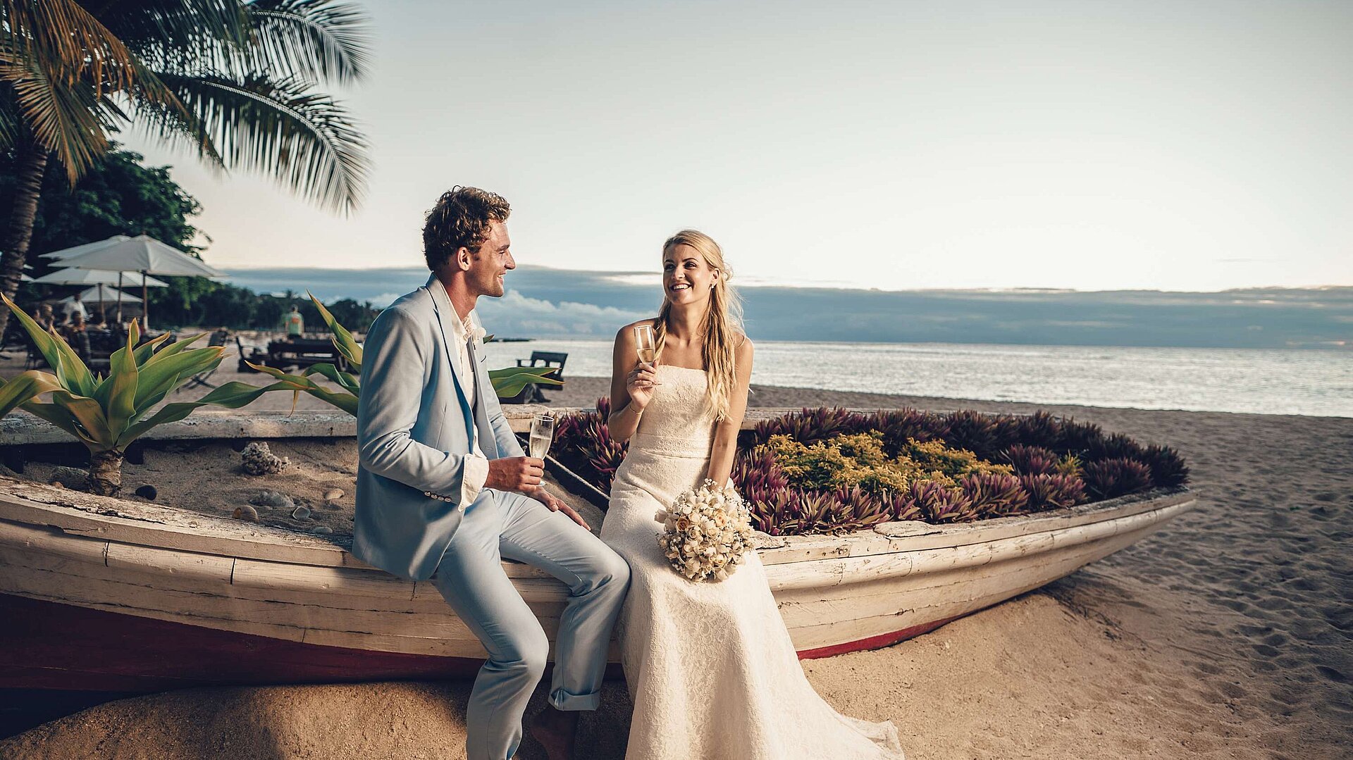 Wedding under palm trees | Maritim Hotel Mauritius