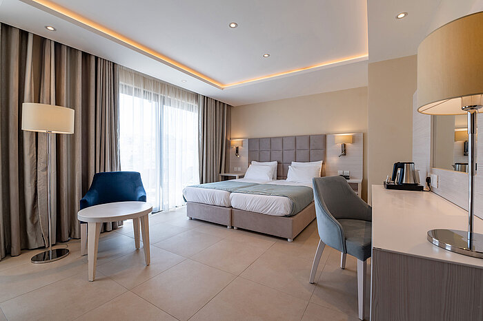 Deluxe room | Maritim Antonine Hotel & Spa Malta
