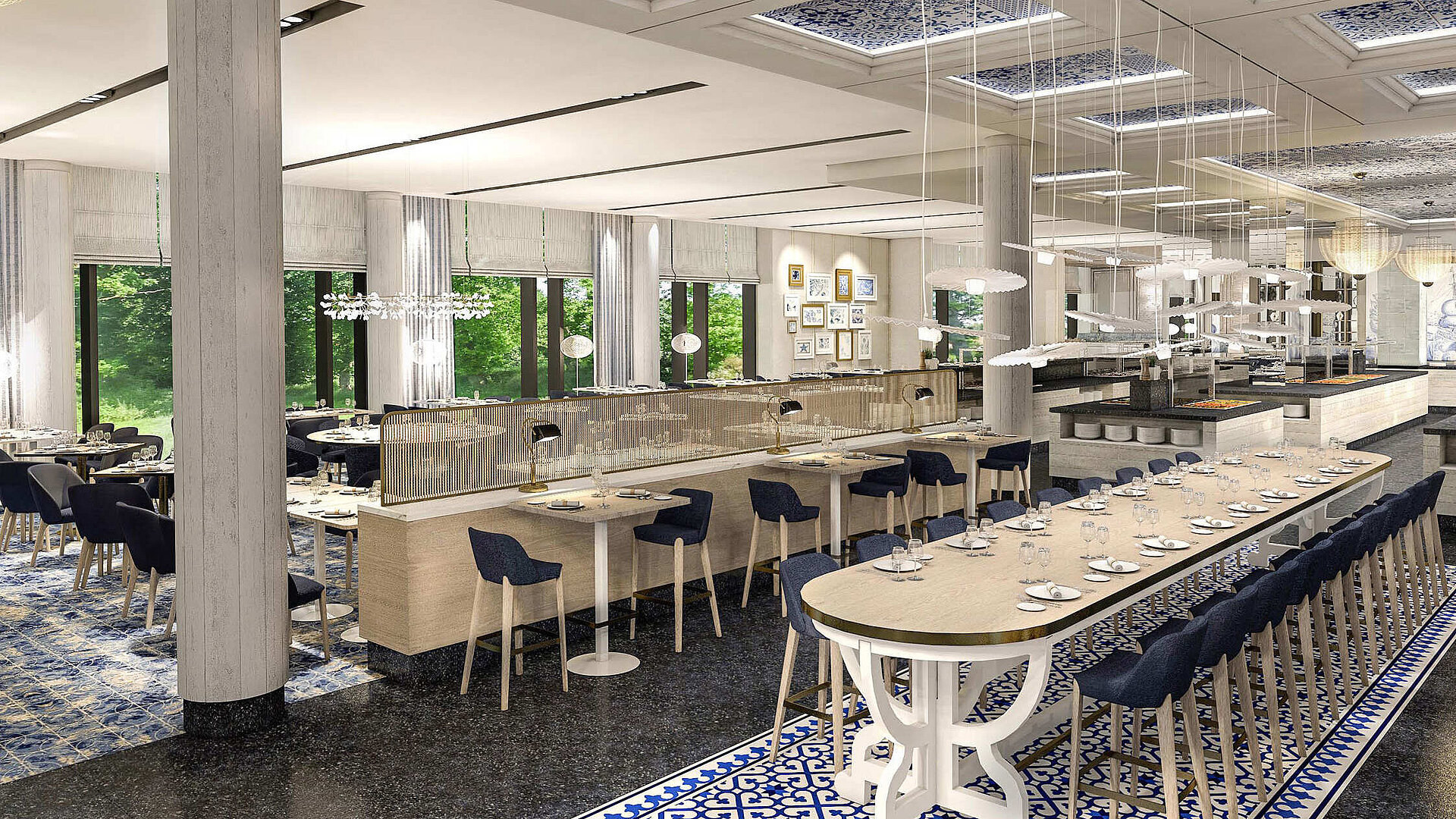 Bright restaurant at Maritim Hotel Amsterdam with modern details