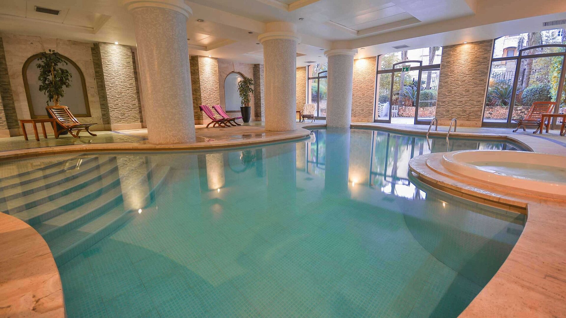 Pool | Maritim Antonine Hotel & Spa Malta