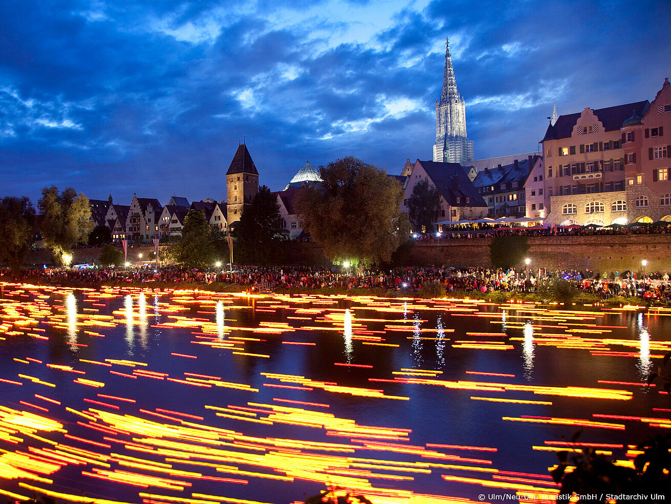 Lichterserenade auf der Donau